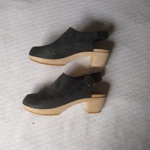 Bryr Clogs Suzie Mid Heel 38